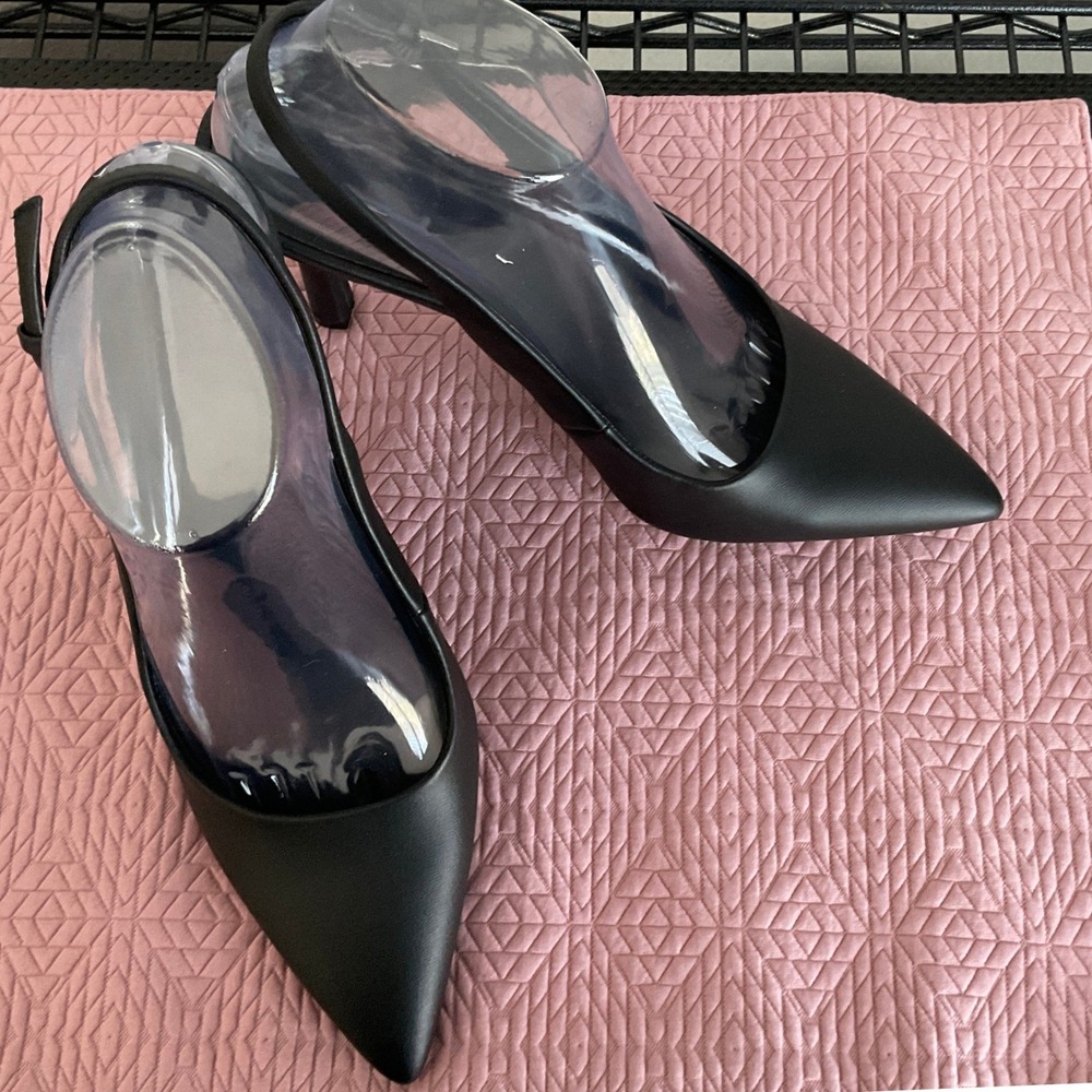 Nordstrom Rack Priscilla Black Slingback Pointed Toe Heels Womens 8.5M - Picture 15 of 16